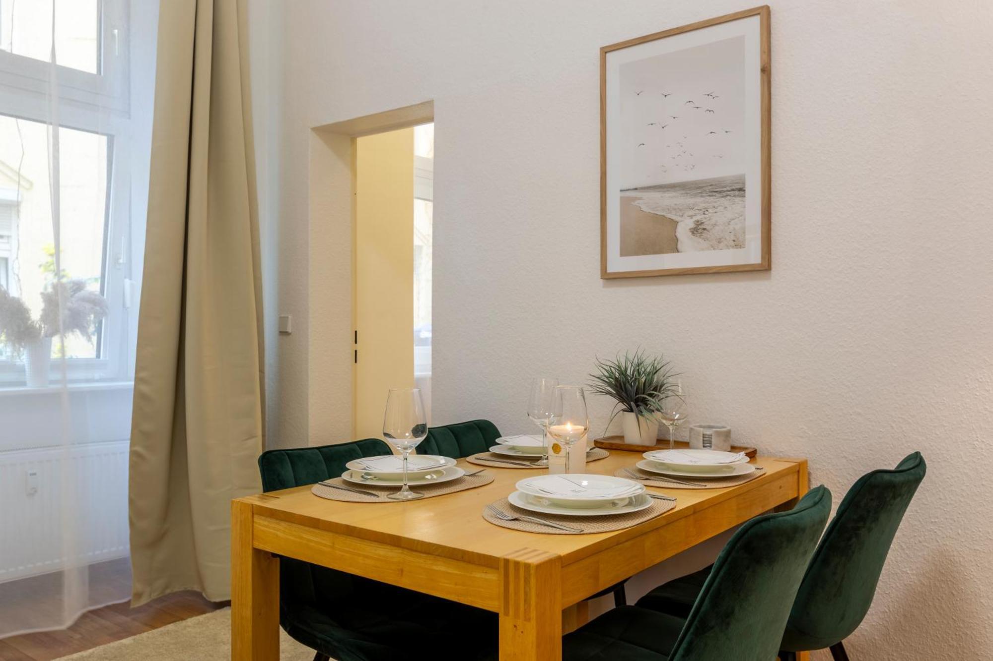 Lovely Place In The Heart Of Prenzlauer Berg Berlin Exterior photo