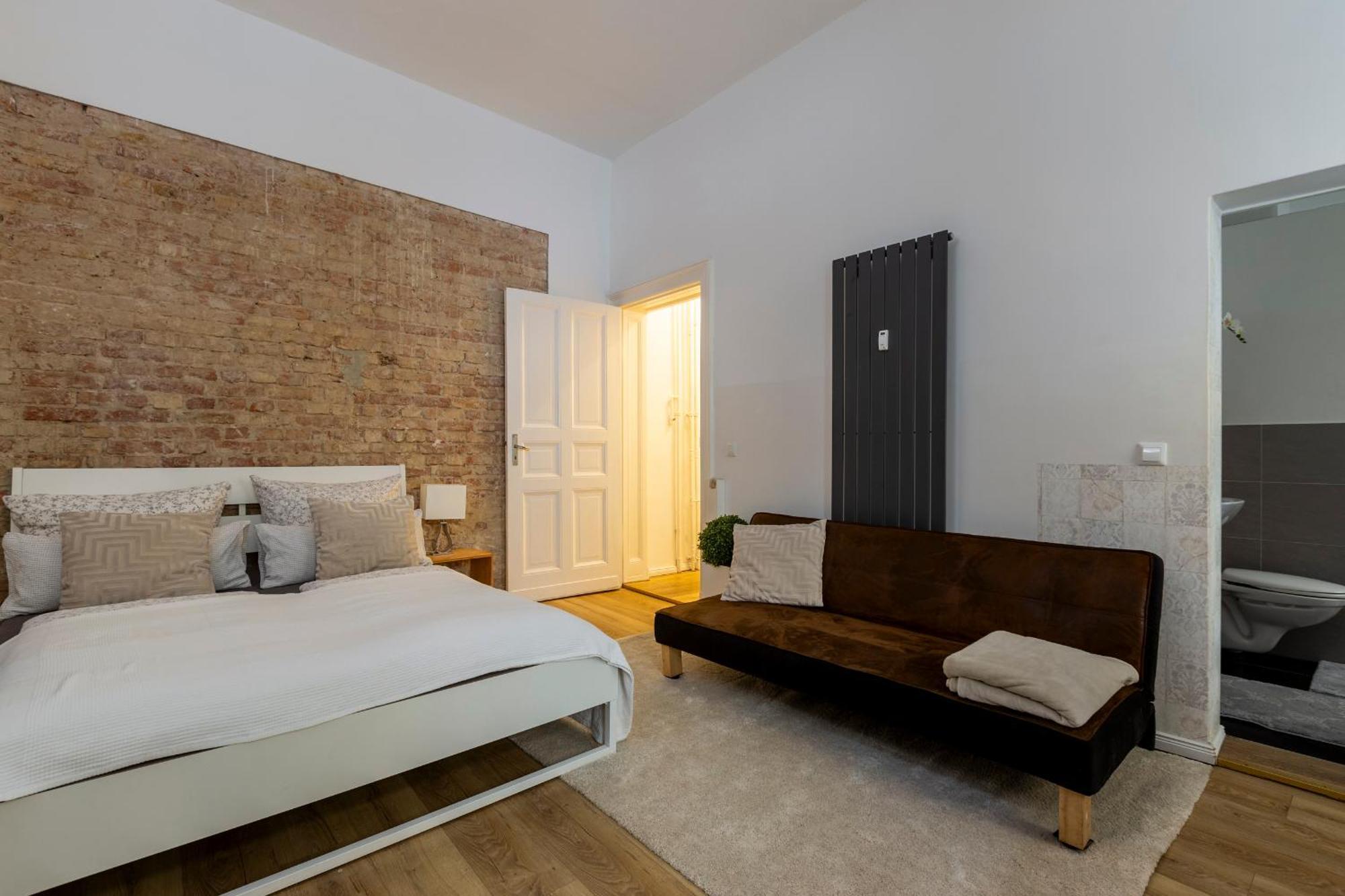 Lovely Place In The Heart Of Prenzlauer Berg Berlin Exterior photo