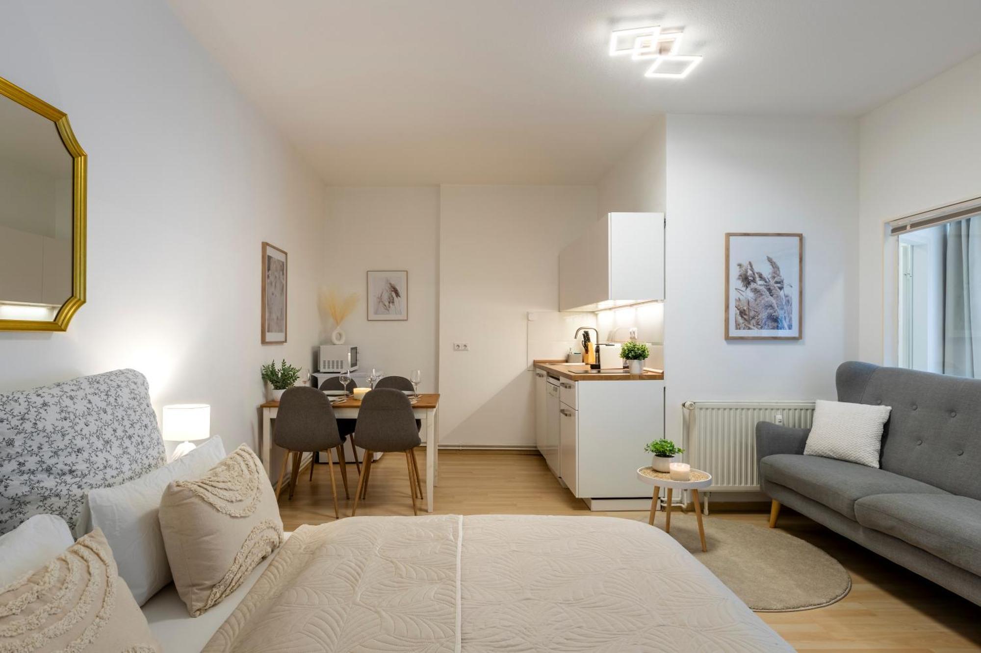Lovely Place In The Heart Of Prenzlauer Berg Berlin Exterior photo